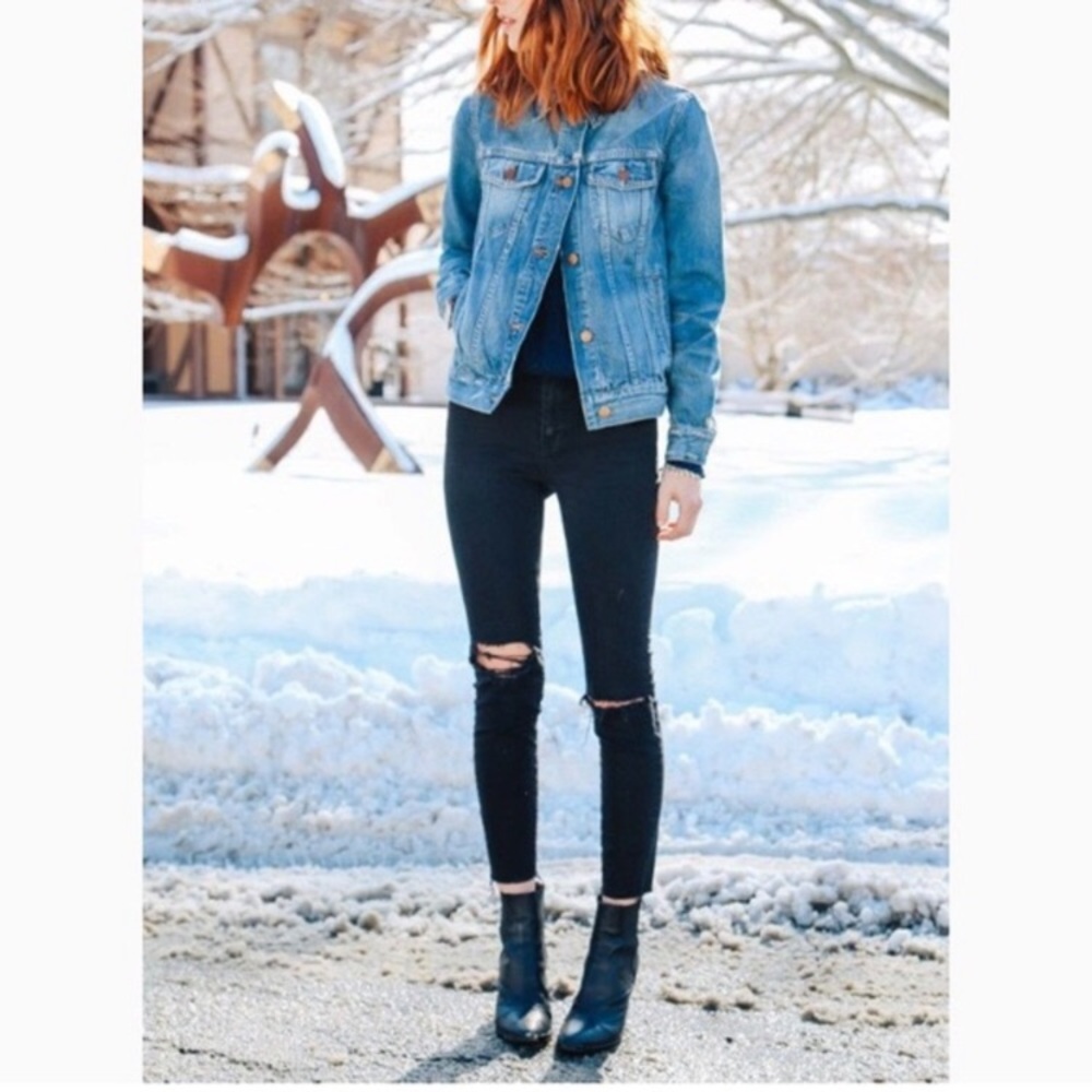 Levi’s trucker jean jacket